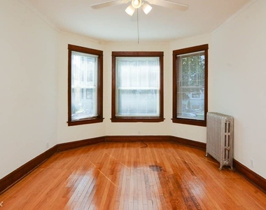 2453 N. Spaulding, Unit 7 - Photo Thumbnail 5