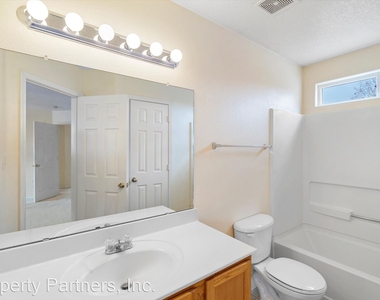 3819 Crystalaire Ave Nw - Photo Thumbnail 23