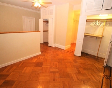 36 Davis Ave - Photo Thumbnail 14