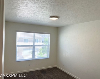 3648 N Centrepoint Way 3f Meridian, Id 83646 - Photo Thumbnail 6