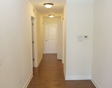 4732 N Austin Ave Unit 202 - Photo Thumbnail 20