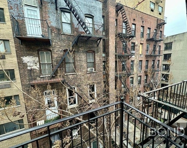 East 28th Street - Photo Thumbnail 12