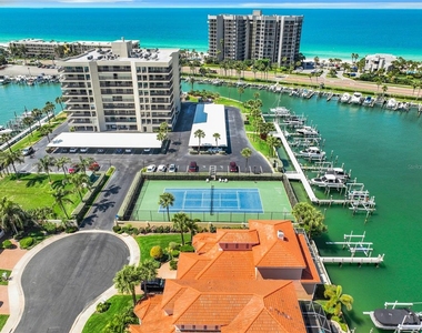 1651 Sand Key Estates Court - Photo Thumbnail 4