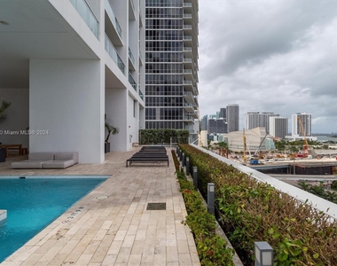 1040 Biscayne Blvd - Photo Thumbnail 30