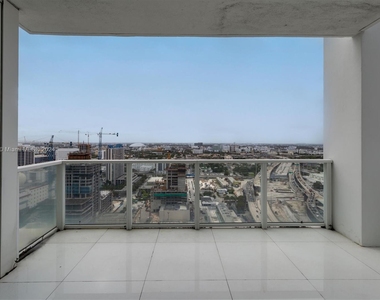 1040 Biscayne Blvd - Photo Thumbnail 11