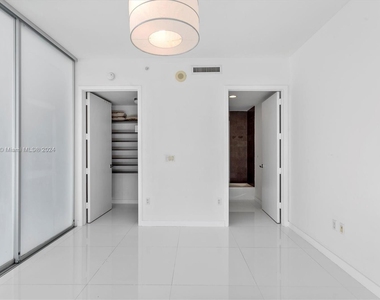 1040 Biscayne Blvd - Photo Thumbnail 21