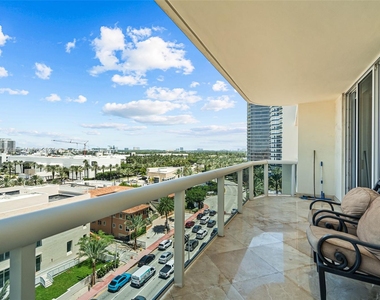 9559 Collins Ave - Photo Thumbnail 20