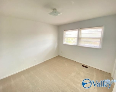 2519 Birchfield Street Nw - Photo Thumbnail 10