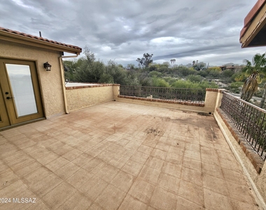 5373 E Calle Bosque - Photo Thumbnail 19