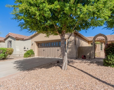 12368 W Pinnacle Vista Drive - Photo Thumbnail 2