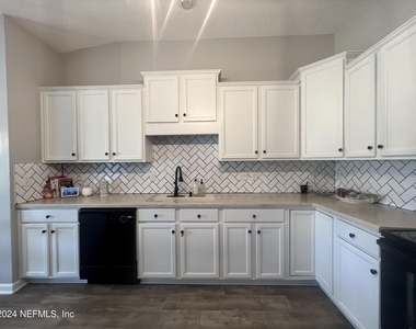 3974 White Pelican Way - Photo Thumbnail 20