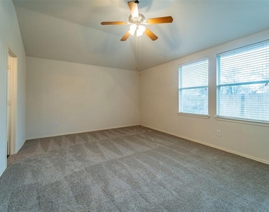 1415 Cardinal Way - Photo Thumbnail 9