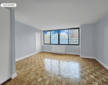 200 West 60th Street - Photo Thumbnail 1