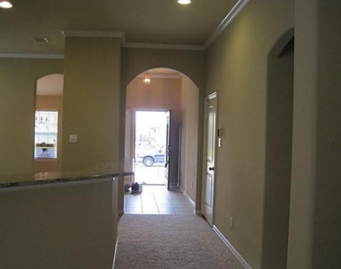 5908 Valley Haven Way - Photo Thumbnail 2