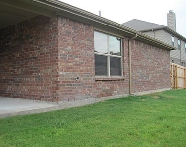 5908 Valley Haven Way - Photo Thumbnail 16