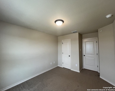 6414 Marcel Way - Photo Thumbnail 20