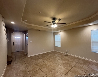 6414 Marcel Way - Photo Thumbnail 4