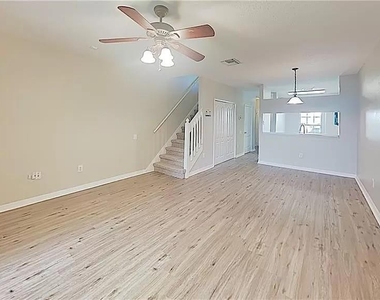 2424 Lake Woodberry Circle - Photo Thumbnail 11