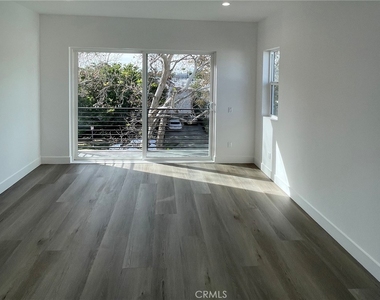 5230 Tilden Avenue - Photo Thumbnail 23