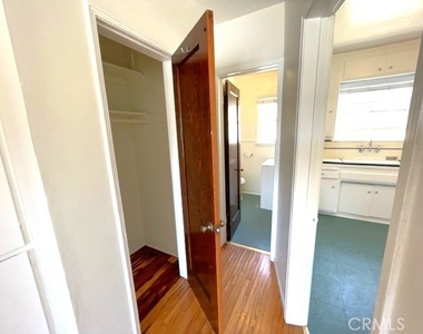 12329 Cedar Ave - Photo Thumbnail 6