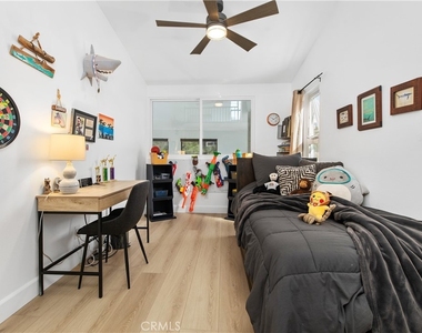 992 Noria Street - Photo Thumbnail 24