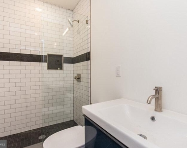 4100 Ludlow St - Photo Thumbnail 12