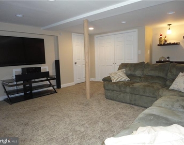 204 Greenbriar Ln - Photo Thumbnail 17