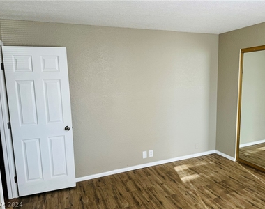 5336 Mancos Court - Photo Thumbnail 15