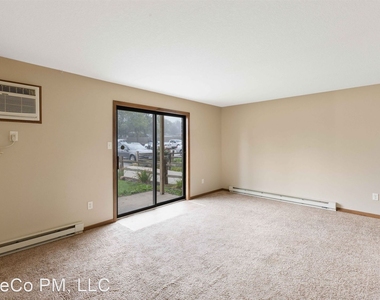 530 E Kenyon - Photo Thumbnail 21