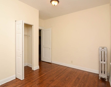 2823 W. Logan Boulevard, Unit 6 - Photo Thumbnail 14