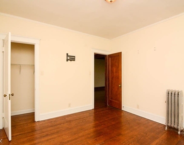 2823 W. Logan Boulevard, Unit 6 - Photo Thumbnail 16