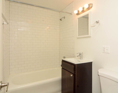 2936 W. Palmer, Unit C503 - Photo Thumbnail 17