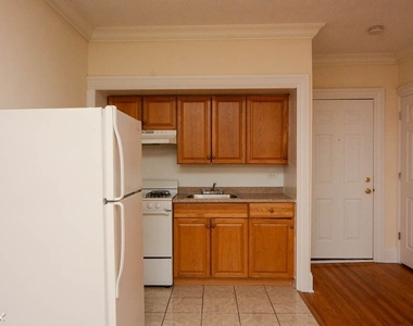 2737 N. Spaulding, Unit A913 - Photo Thumbnail 2