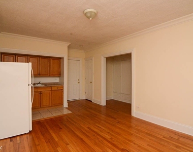 2737 N. Spaulding, Unit A913 - Photo Thumbnail 10