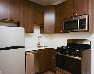 2936 W. Palmer, Unit C302 - Photo Thumbnail 4