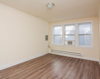 2936 W. Palmer, Unit A302 - Photo Thumbnail 7