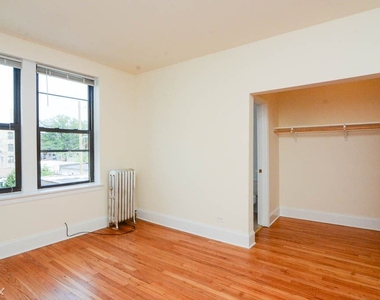 2737 N. Spaulding, Unit A702 - Photo Thumbnail 5