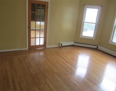 205 Court - Photo Thumbnail 3