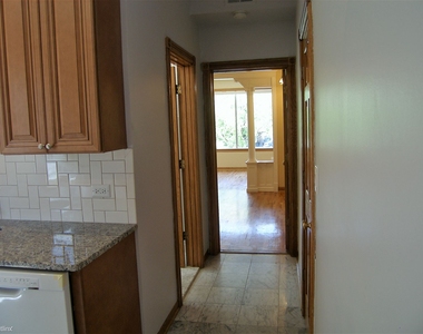 1307 N Ashland Ave - Photo Thumbnail 12