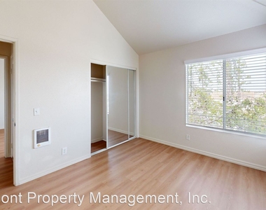 1202 Donax Avenue Unit 12 - Photo Thumbnail 9