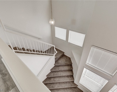 9176 Bucksprings Drive - Photo Thumbnail 22