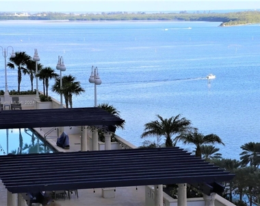 1200 Brickell Bay Dr - Photo Thumbnail 6