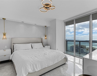 475 Brickell Ave - Photo Thumbnail 18