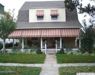 319 Jersey Avenue - Photo Thumbnail 0