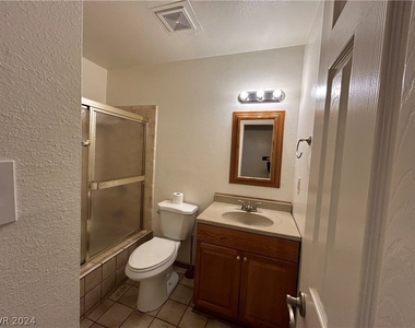 5513 W Bartlett Avenue - Photo Thumbnail 12