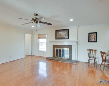 1005 Riviera Avenue - Photo Thumbnail 14