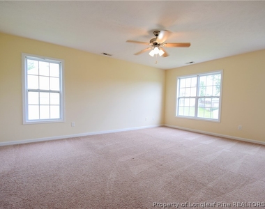 6964 Saint Julian Way - Photo Thumbnail 12