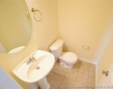 6964 Saint Julian Way - Photo Thumbnail 10