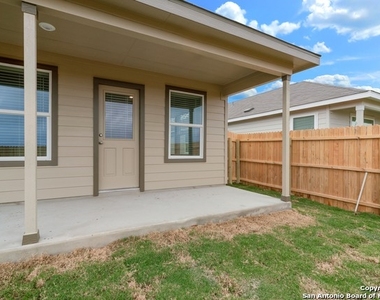 345 Cordova Crossing - Photo Thumbnail 26