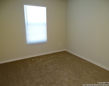 6410 Marcel Way - Photo Thumbnail 25